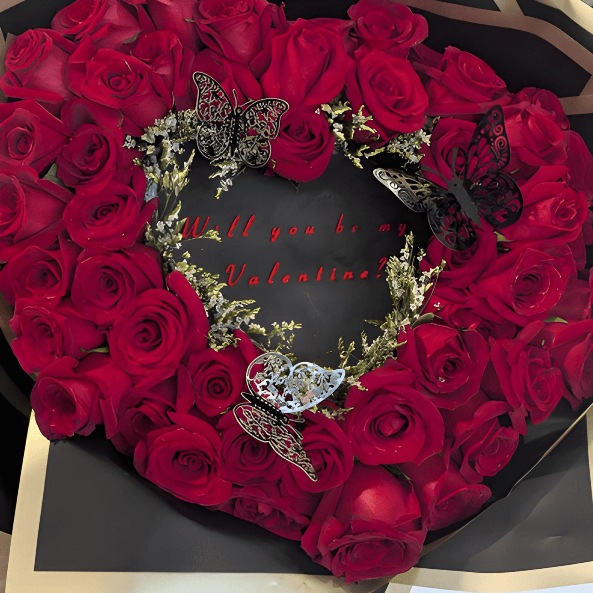 Shop 50 Red Roses Heart Arrangement for Valentine's Day - Flauraly Flowers and Plants #