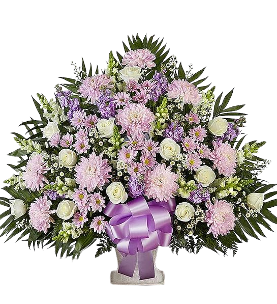 Arreglo floral en canasta de piso con lavanda y blanco como homenaje